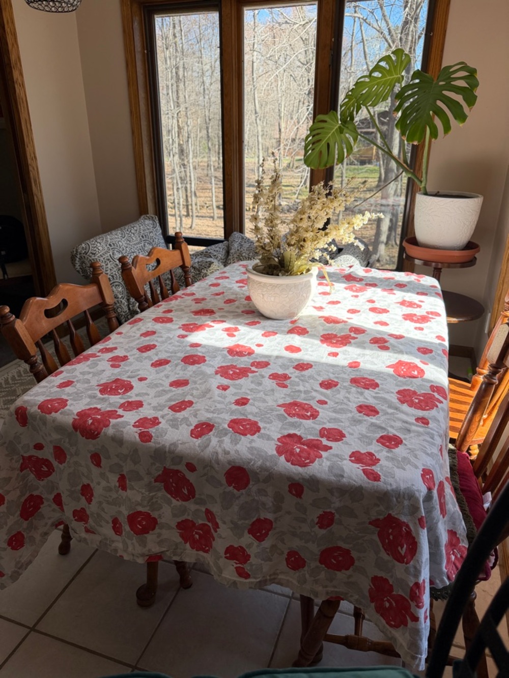 KATE SPADE GARDEN ROSE TABLECLOTH - Picture 2 of 9